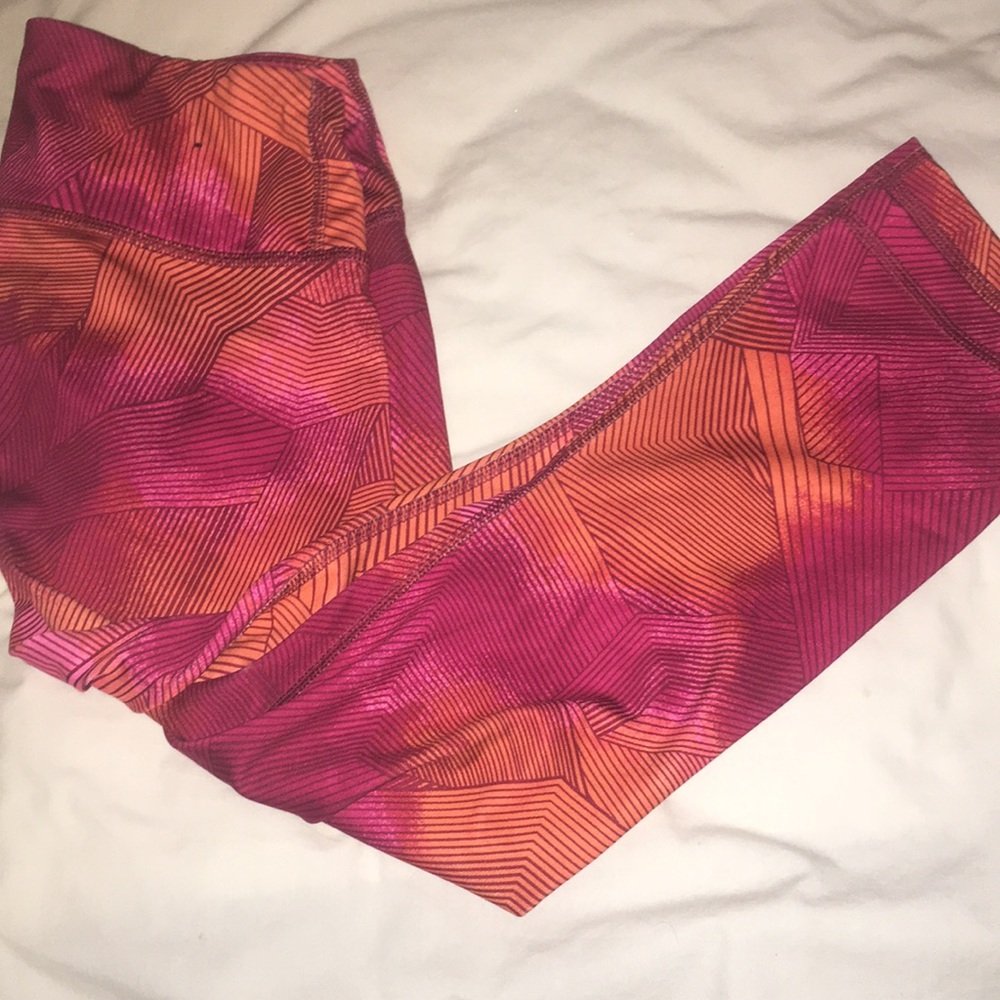 Pink and Orange Reebok Cropped Leggings ✨